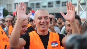 Topalko umalo zaplakao jer ga svi blokaderi ignorišu