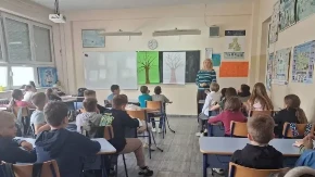Menja se plan i program u školama? Premijer tražio: Deci da se smanji gradivo! 
