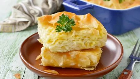 Pita sa jogurtom koju ćete obožavati: Pravi se za 30 minuta, a uspeva i početnicama!