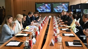 "Srbija danas ima šta da ponudi" Vučić na važnom sastanku sa kineskim investitorima (FOTO)