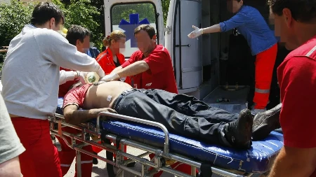 Horor u Beogradu: Komšije unakažene u krvavom obračunu, koristili nož i šipku  