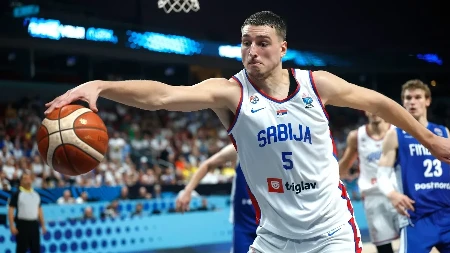 Ponovo uz voljeni klub: Reprezentativac Srbije iz Amerike stigao da bodri Zvezdu u Nišu