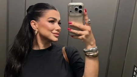 Razvela se od sportiste, pa ostala trudna sa drugim: Pevačica pokazala kako izgleda u blagoslovenom stanju! (FOTO)