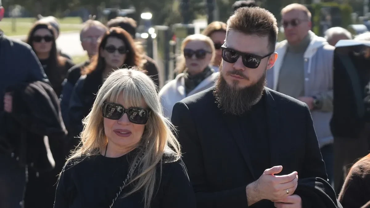 Saša ga je ispratio do oltara, a rođeni otac uradio ovo! Suzanin sin pretrpeo užasnu stvar uoči svadbe
