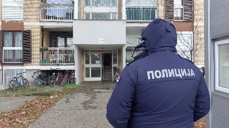  Ubila muža pa ga upakovala u bračni krevet!  Deca danima bila u kući s mrtvim ocem 