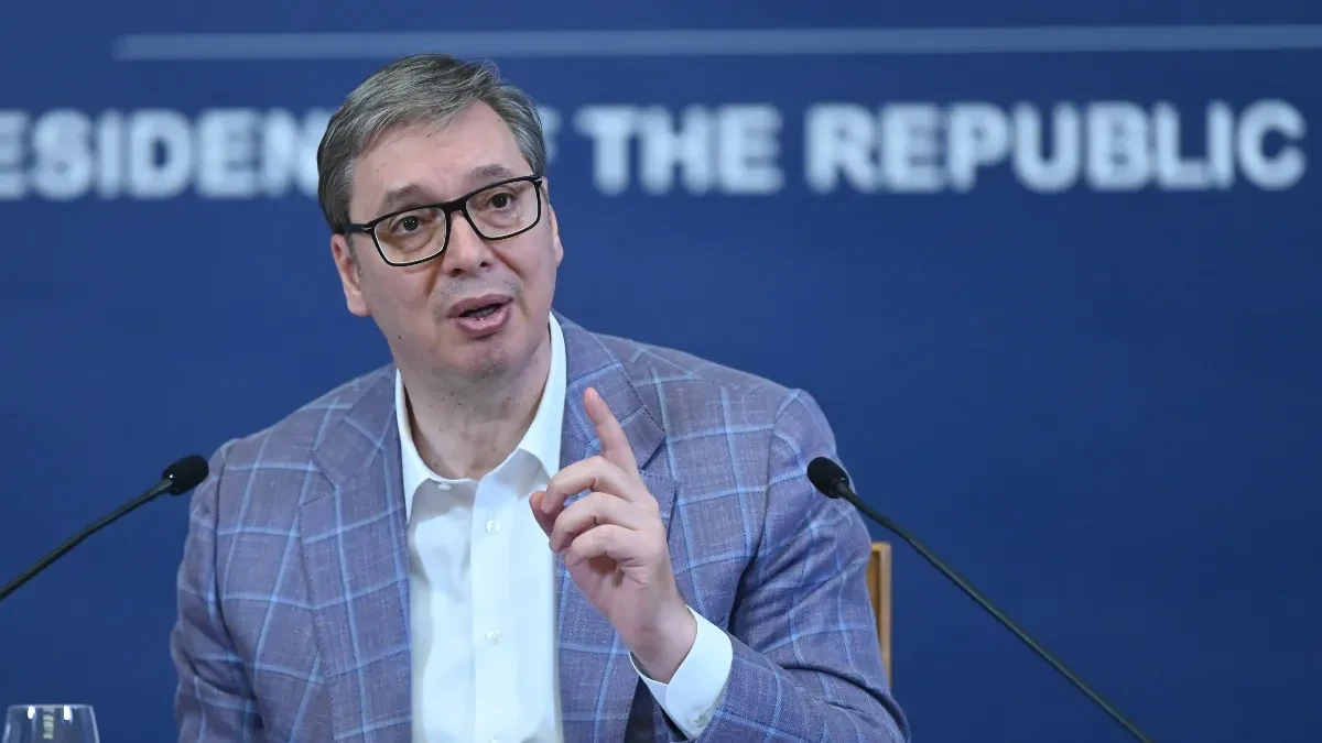 Vučić pokazao kako se spasavaju ptići, pa brutalno odgovorio blokaderima