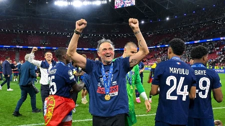 "Još bolji osećaj nego prošle godine!" Enrike blista posle nove titule u Ligi šampiona
