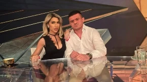 "Ne samo u krevetu, nego i na parkingu" Dečko Jovane Jeremić raskrinkao voditeljku, sve je snimio