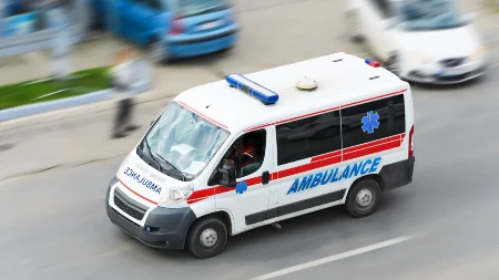 Teška nesreća na Novom Beogradu: Dečaka pokosio automobil - odvezen na reanimaciju!