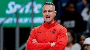 Ovo je bolelo: Harden se zakucao u Srbina, kad bi pogleda mogao da ubije... (VIDEO)