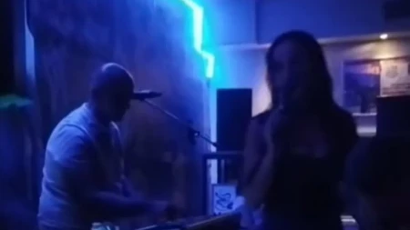 Razvela se posle 13 godina braka! Pevačica je zbog ovoga precrtala supruga: "Nije smeo da mi kaže"