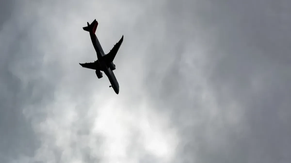 Vanredno stanje na nebu: Američki avion nestao iznad Ormuskog moreuza, poslat signal za uzbunu