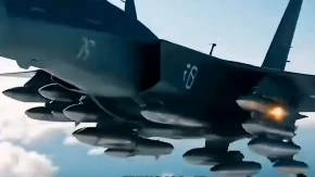 Američka flota u problemu! Kina razvija novu stelt krstareću raketu (VIDEO)