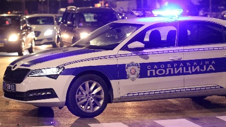 Pljačka u centru Novog Pazara: Lopov upao u apoteku i odneo sve iz kase!