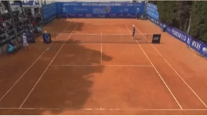 Skandal trese tenis: Lomio rekete i užasno vređao sudiju (VIDEO)