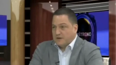 Ružić nastavlja da napada Vučića: Slušajte samo kako se nudi blokaderima
