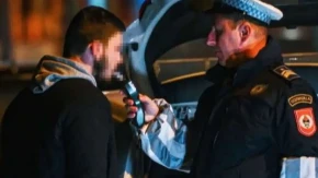 Malo popio, pa seo za volan! Tokom kontrole naduvao samo 2,11 promila alkohola u organizmu