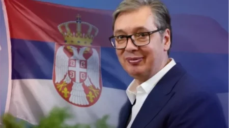 "Visok nivo obučenosti, discipline i operativne sposobnosti" Vučić pripadnicima Garde čestitao Dan jedinice