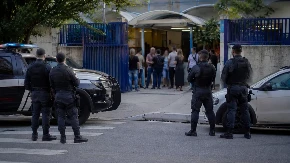 Horor u školi: Maloletnik otvorio vatru, učenici bežali preko krova!