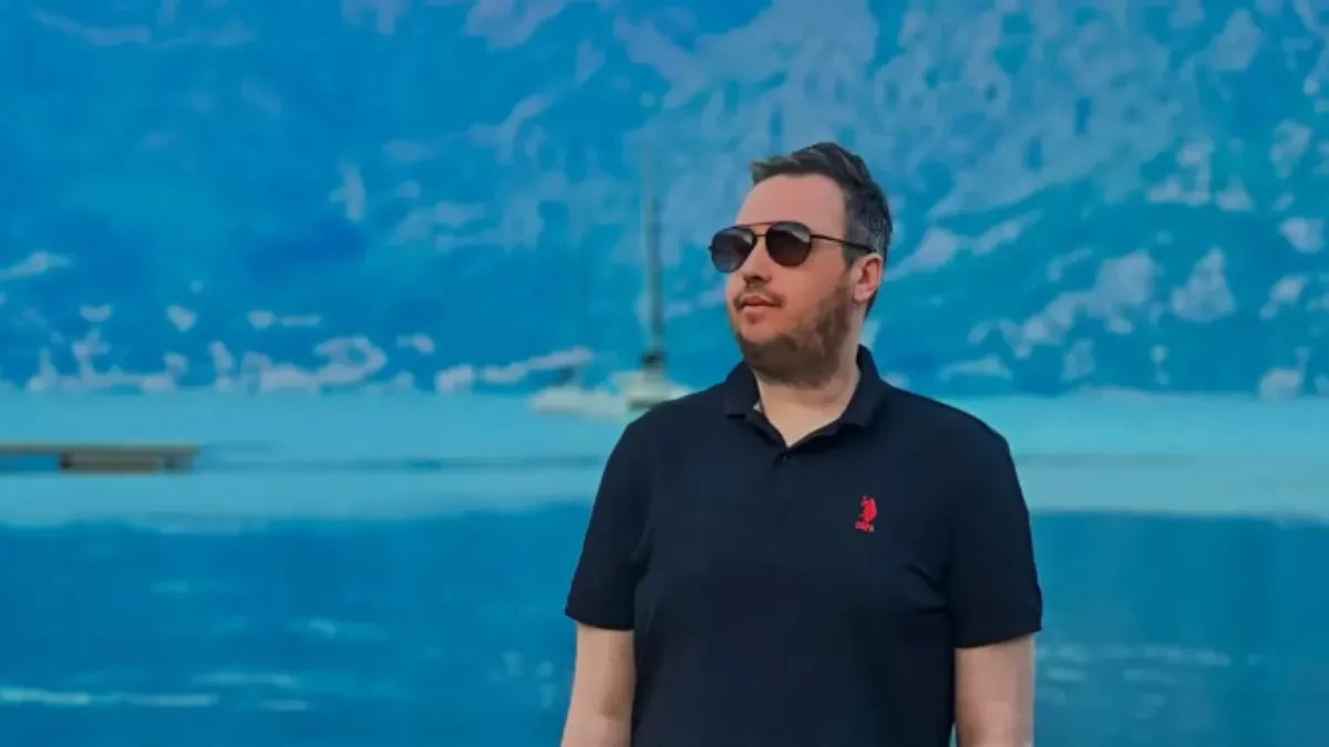 "900.000 evra je dobio da peva, ostali pevači zbog njega ostali bez para" Voditelj otkrio strogo čuvane informacije sa estrade
