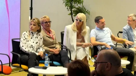 „Moja prijateljica je tako otkrila rak“ Karleušinu poruku danas svaka žena treba da čuje