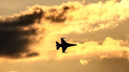 Rusi javljaju šta se desilo u vreme napada na Sankt Peterburg: Na nebu iznad Letonije bili su borbeni avioni...
