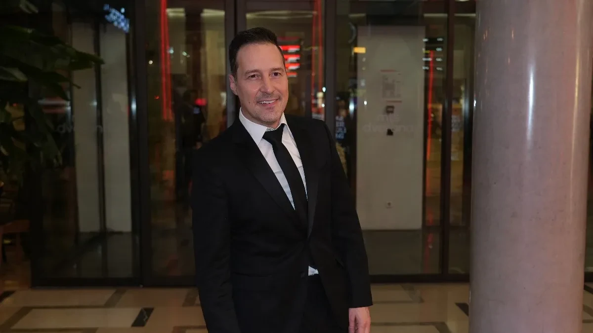 "Izgubila sam nevinost sa Peđom Jovanovićem" Naša pevačica šokirala priznanjem, spomenula i njegovu ženu!