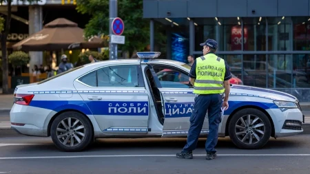 Nesreća u Zemunu: U saobraćajnoj nezgodi učestvovali policajac i motociklista