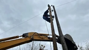 Seljaci na udaru prevaranata: Nude im da potpišu zahtev za besplatnu zamenu bandera - ustvari potpisuju ponomoćje za advokate