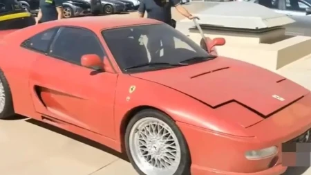 Najveća auto prevara godine: Kupci mislili da gledaju u pravi ''ferari'', a onda je usledio šokantan obrt!