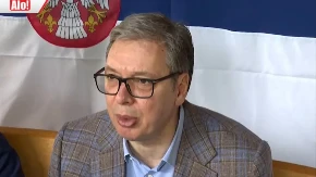 Vučić o prodaji NIS-a: MOL će morati da drži otvorenom Rafineriju ako će da ga kupi