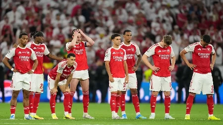 Rizikovao i ostao bez trofeja Lige šampiona, a mogao bi i bez Svetskog prvenstva