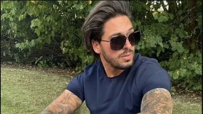 Tata Mario zaludeo mame u školi: Navalile da dolaz
