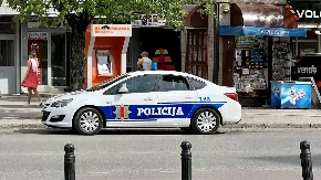 "Nema mesta za drugu zastavu osim albanske": Uhapšen muškara