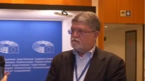 Slušajte kako Picula hvali blokadere - svje piculiće! Otvore