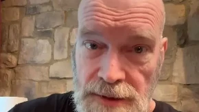 Glumac ima rak dojke: "Ova bolest se ne javlja sam