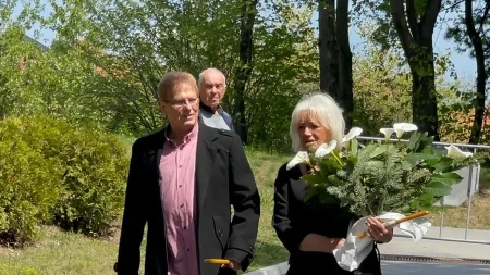 Pevačica (80) progovorila o razvodu, a svi su mislili da ima idealan brak: "On viče na mene, ja na njega..."