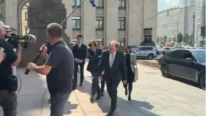 Sasuo im sve u lice! Otkriveni detalji sastanka za