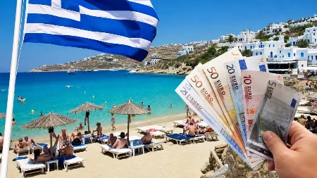 Popularno grčko letovalište ima šarena pravila: Srbi će za ležaljke plaćati od 10 do 50 evra