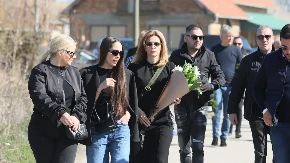"Udaću se isključivo na prepad" Naša pevačica kona