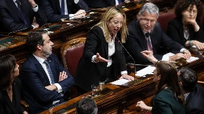 Haos u Rimu: Meloni žestoko napali, optužili je za izdaju Italije