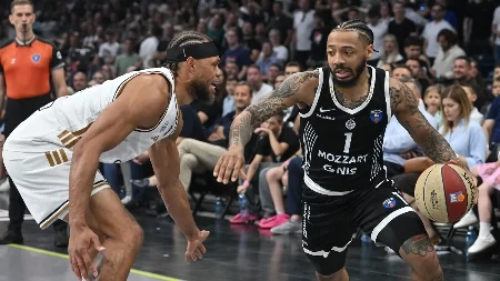Partizan - Dubai: Veoma loš početak crno-belih