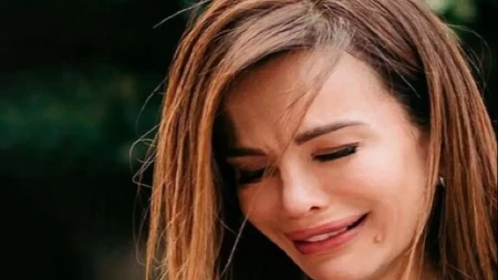 "Severina je budala, treba da joj uriniraju po glavi" Naš folker žestoko udario na Hrvaticu: "Dete joj je Srbin, a pljuje nas" 