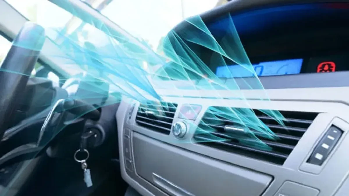 Većina vozača pravi ovu grešku svaki put kada ugasi auto: Zbog nje klima počinje da smrdi