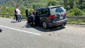 Prve slike sa mesta udesa na Ibarskoj: Beba od samo 15 dana bila u smrskanom automobilu! (FOTO/VIDEO)