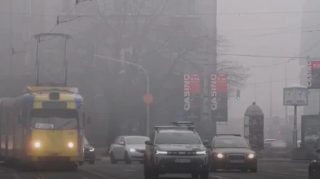 Nezapamćeno nevreme pogodilo Sarajevo! Olujni vetar i grad izazvali kolaps! 