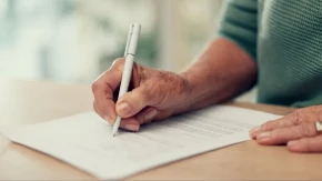 Da li ugovor overen kod notara važi zauvek - građani često greše oko važne stvari