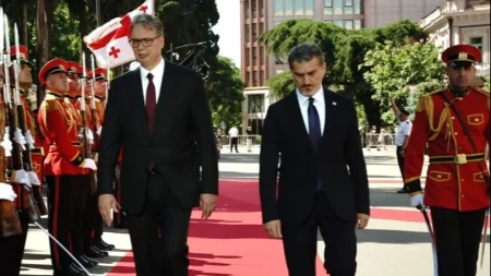 Predsednik Vučić nastavlja zvaničnu posetu Gruziji: Važni sastanci u Tbilisiju