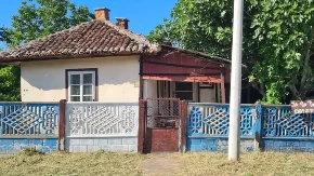 Kuća sa dve šume za samo 17.000 evra! Dejanov oglas zaintrigirao mnoge - ovo je u srcu Šumadije