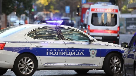 Žestok udes između Bora i Zaječara: Automobil uništen, ima povređenih